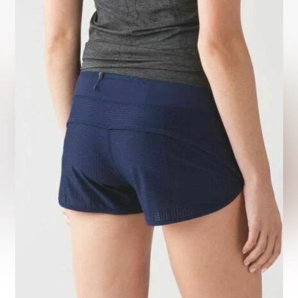 Lululemon speed up mesh limited edition shorts size 6